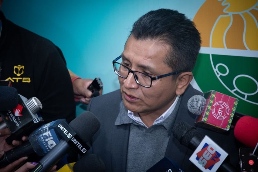 Defensor del Pueblo pide un acuerdo nacional para salvaguardar la democracia