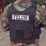 Intervienen pista clandestina en Tres Cruces y aprehenden a cuatro personas con 328 kilos de droga