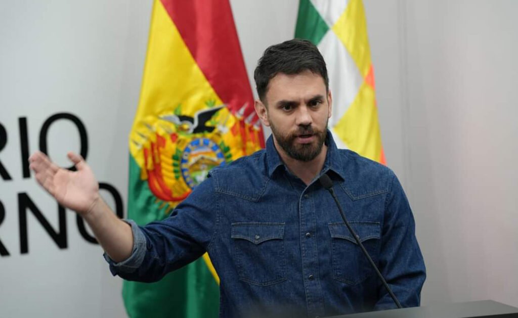 Ministro de Gobierno condena actuar violento y denuncia intentos de desestabilización por parte de Evo Morales