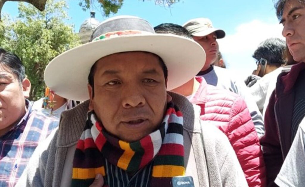 Llanque asegura que bloqueos se realizarán para destituir al gobierno de Luis Arce