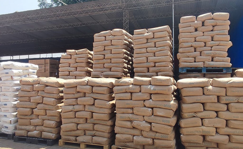 Aduana incauta 11 millones de cigarrillos y 927 quintales de harina de contrabando en Cochabamba