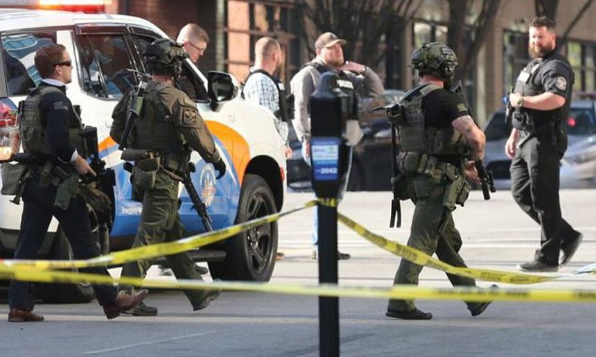 Estudiante de 14 años se entrega tras tiroteo en escuela de Georgia; será acusado de cuatro asesinatos