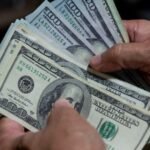 Autoridades descartan modificarel tipo de cambio del dólar por suimpacto catastrófico