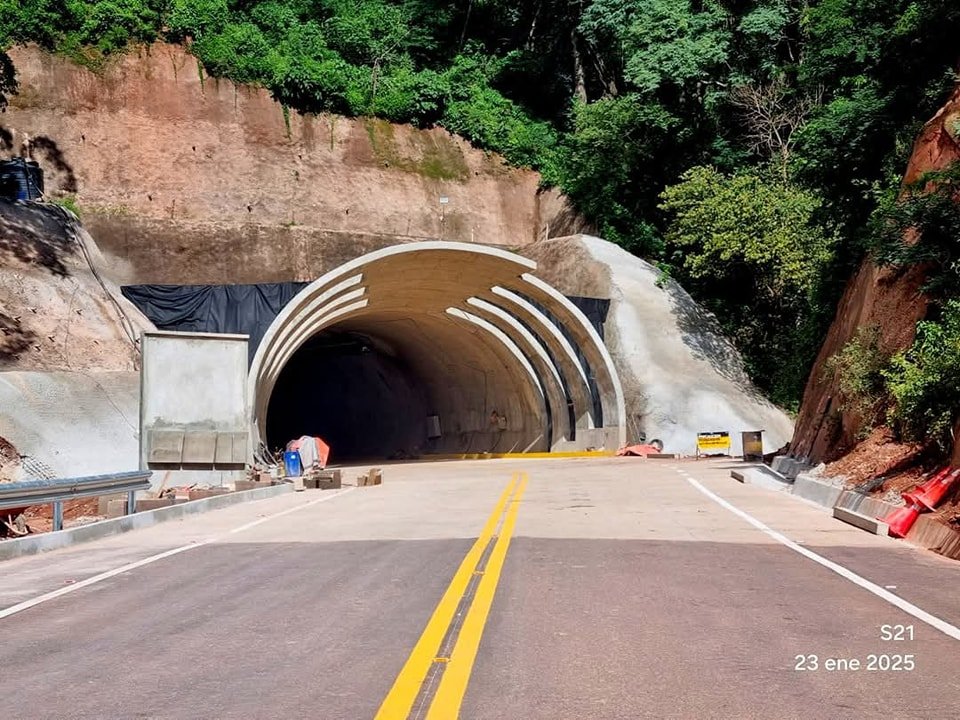 Gobierno entrega el túnel de Incahuasi y fortalece la conexión entre Chuquisaca y Santa Cruz con la obra más larga de Bolivia