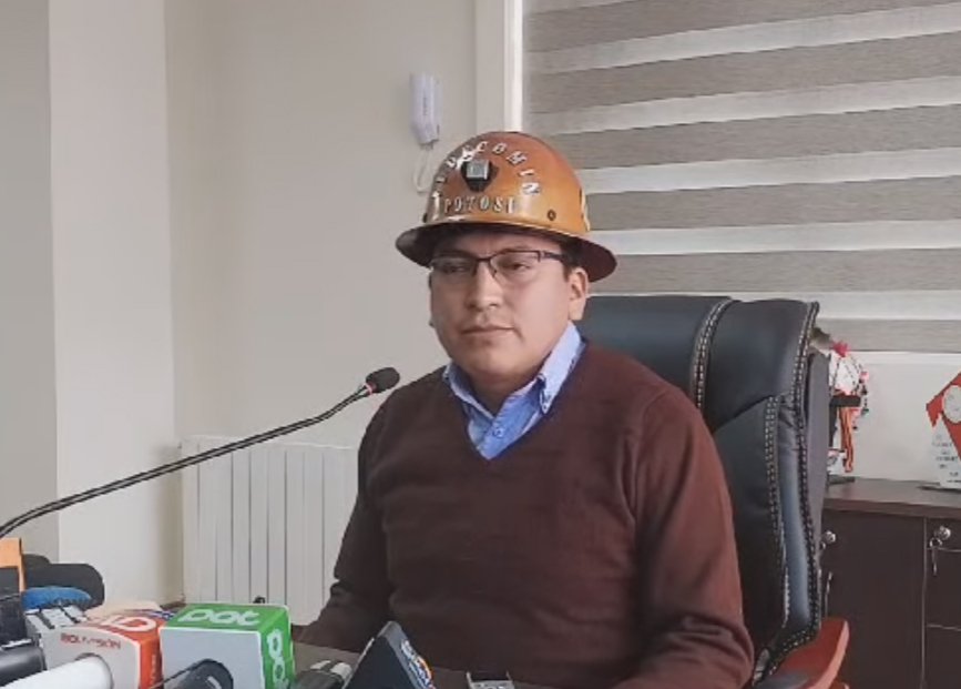 Gobernador de Potosí impulsa mesas de trabajo sobre contratos del litio y propone ley para incrementar regalías del 3% al 10%