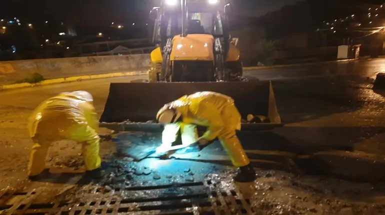 Lluvias continuas en La Paz durante 8 horas dejan 20 casos de auxilio en viviendas particulares