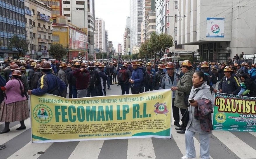 Fecoman impone una multa de 100 gramos de oro a cooperativa que no asista a una marcha