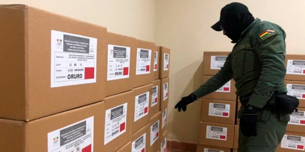 TSE concluye impresión y envío de papeletas para el balotaje